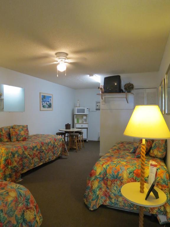 Motel Ed & Ellen'S Lodgings Key Largo Zimmer foto